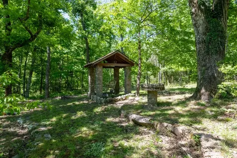 167 Pollywood Lane Sewanee TN 37375