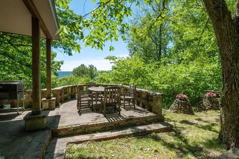 167 Pollywood Lane Sewanee TN 37375