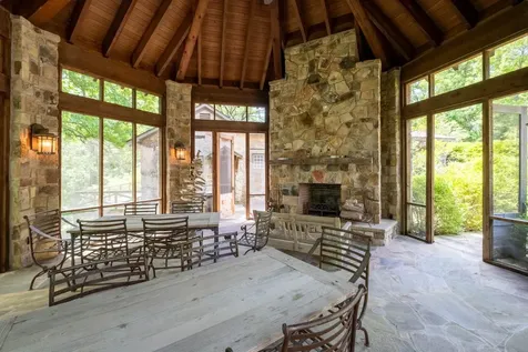 167 Pollywood Lane Sewanee TN 37375