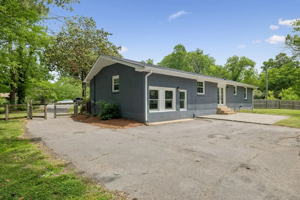 5020 Suter Court Nashville TN 37211