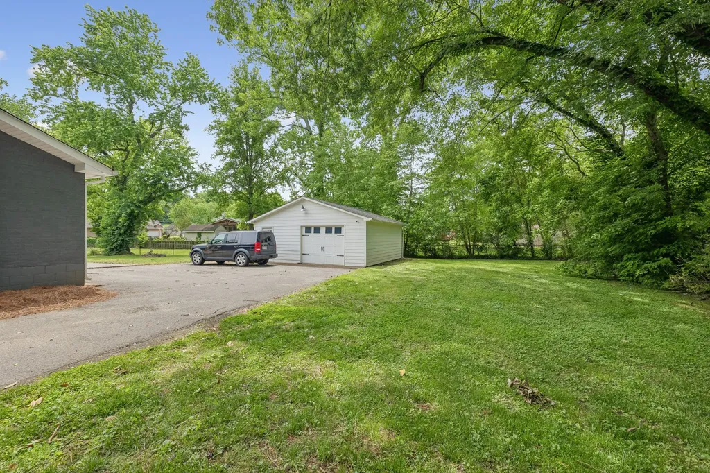 5020 Suter Court Nashville TN 37211
