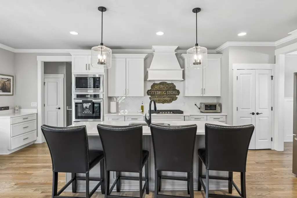 1019 Gadwall Lane Spring Hill TN 37174