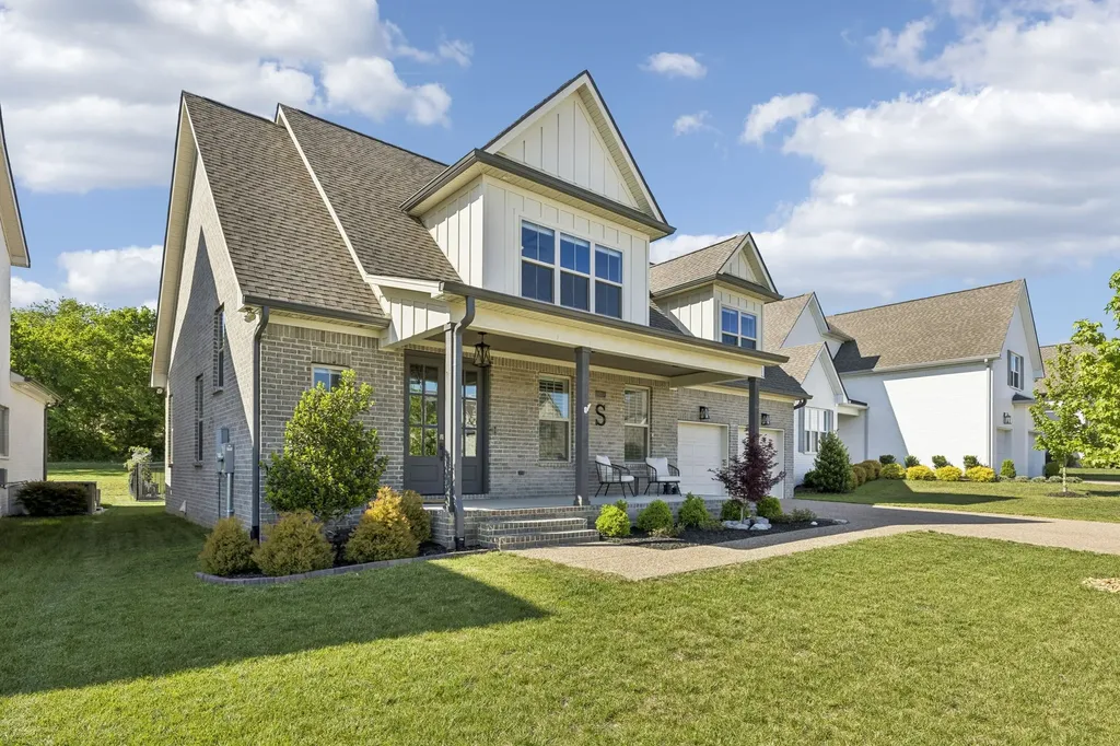 1019 Gadwall Lane Spring Hill TN 37174