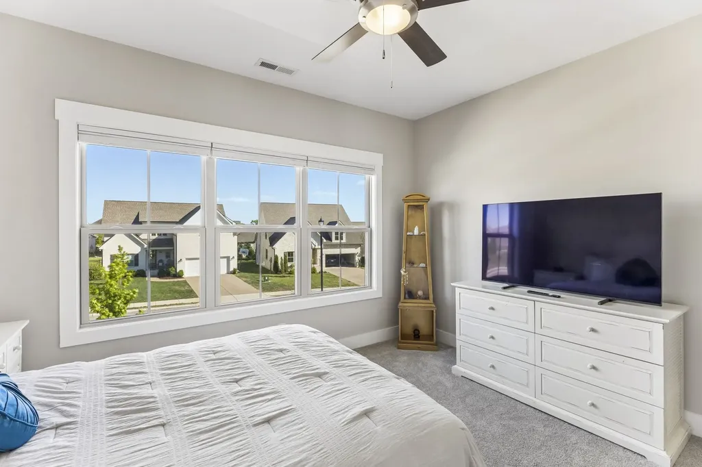 1019 Gadwall Lane Spring Hill TN 37174