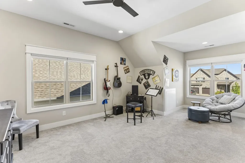 1019 Gadwall Lane Spring Hill TN 37174