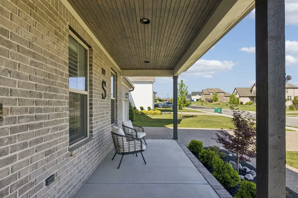 1019 Gadwall Lane Spring Hill TN 37174