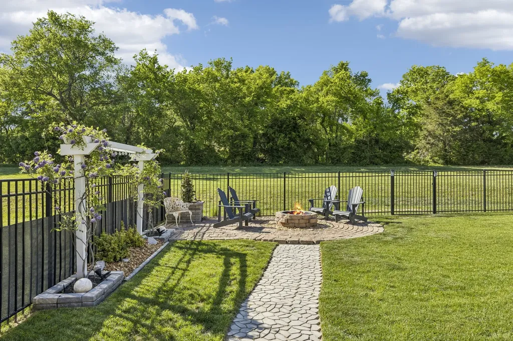1019 Gadwall Lane Spring Hill TN 37174