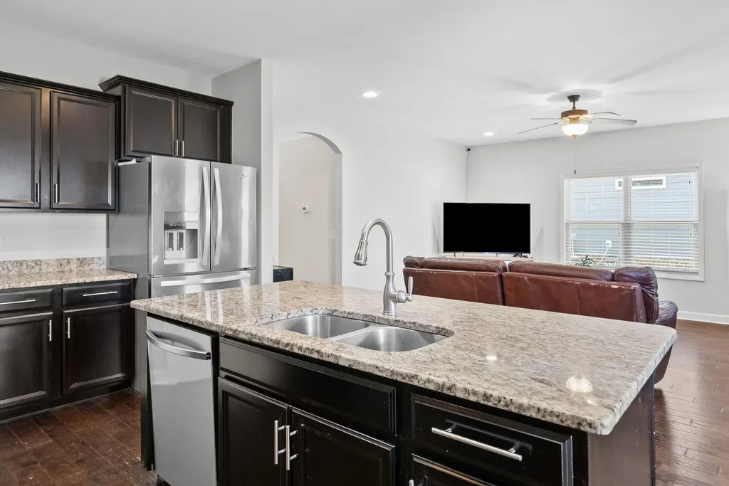 84 Nokes Drive Hendersonville TN 37075