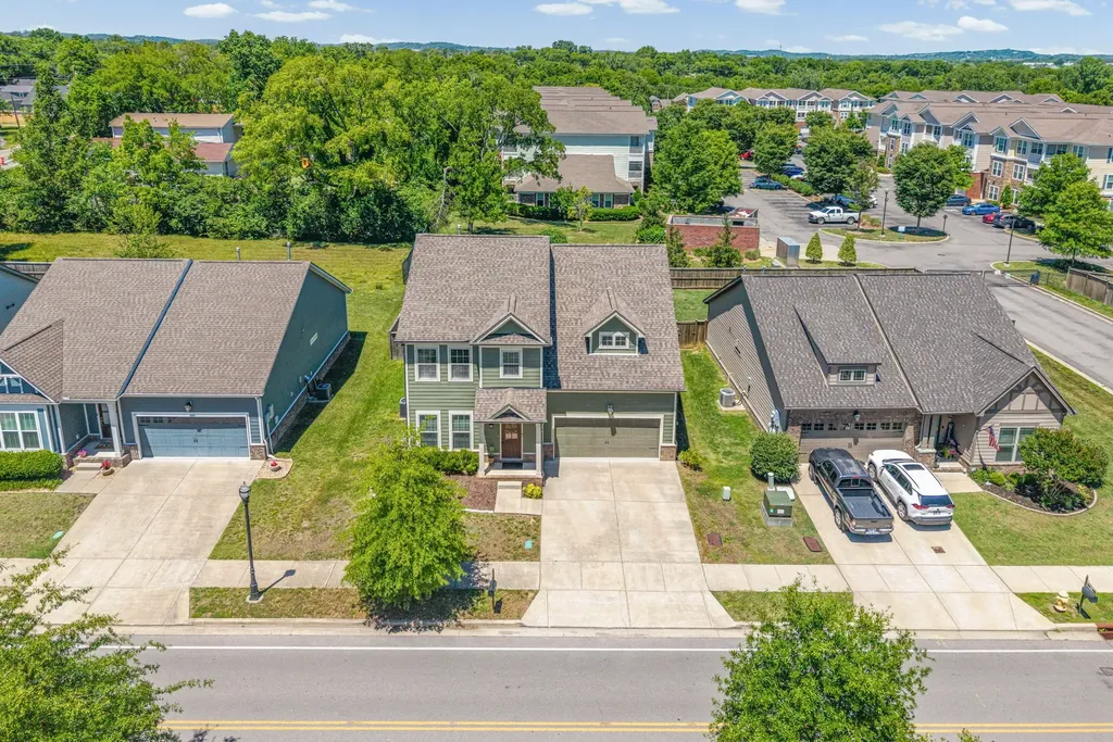 84 Nokes Drive Hendersonville TN 37075