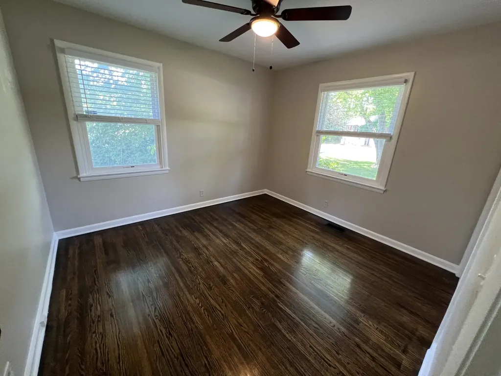 809 Colfax Dr, SE Nashville TN 37214