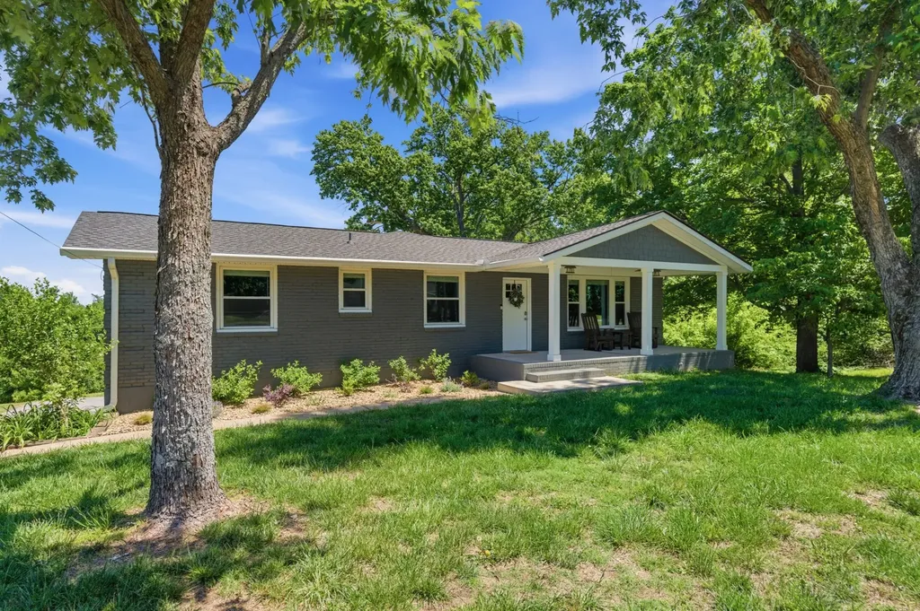 297 Clovernook Drive Nashville TN 37210