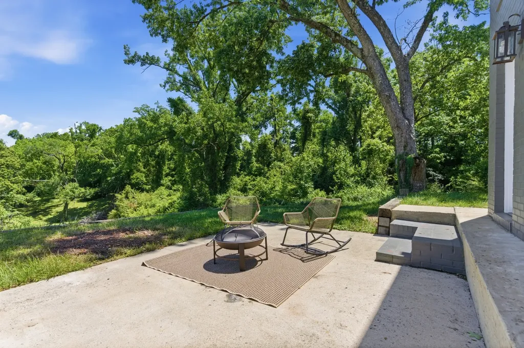 297 Clovernook Drive Nashville TN 37210