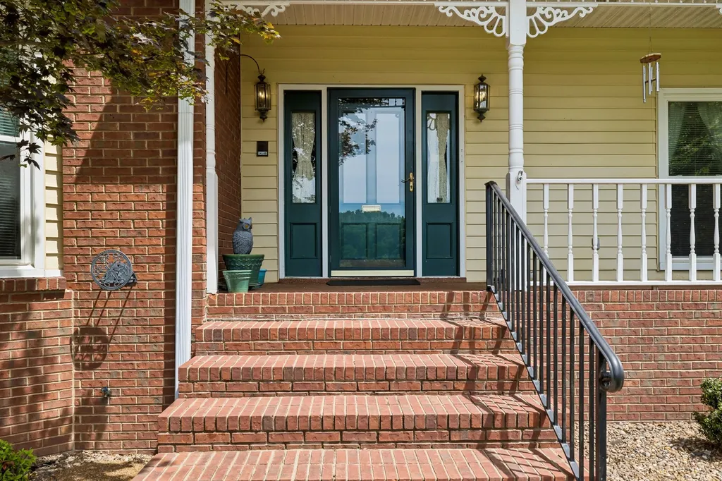 1229 Hogans Branch Road Hendersonville TN 37075