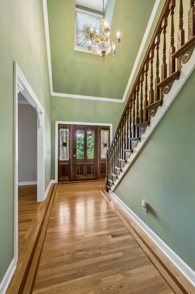 1229 Hogans Branch Road Hendersonville TN 37075