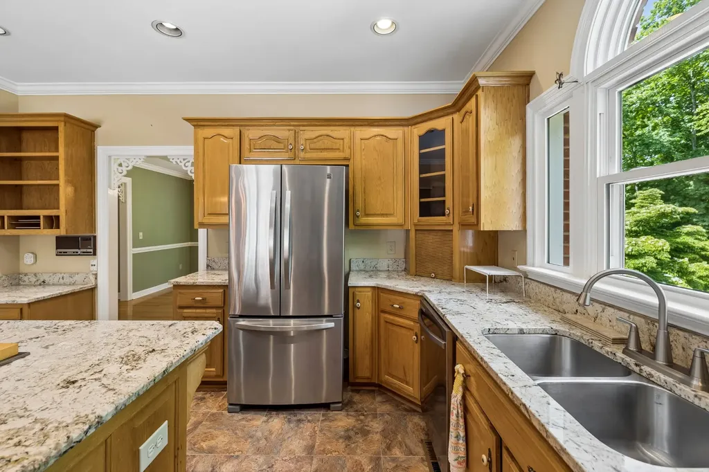 1229 Hogans Branch Road Hendersonville TN 37075