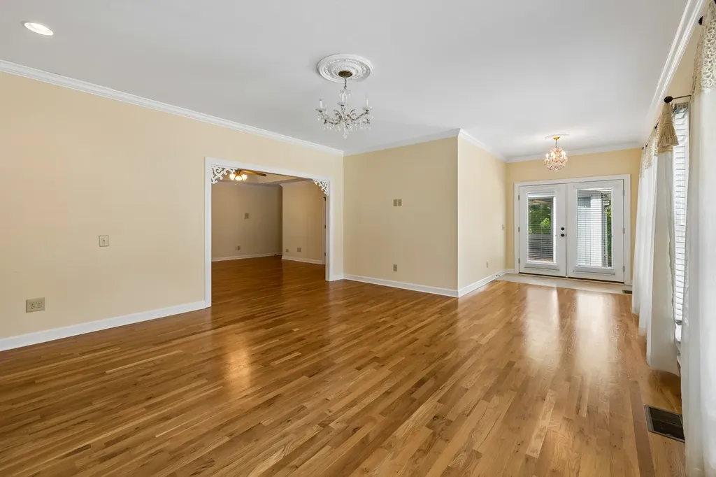 1229 Hogans Branch Road Hendersonville TN 37075