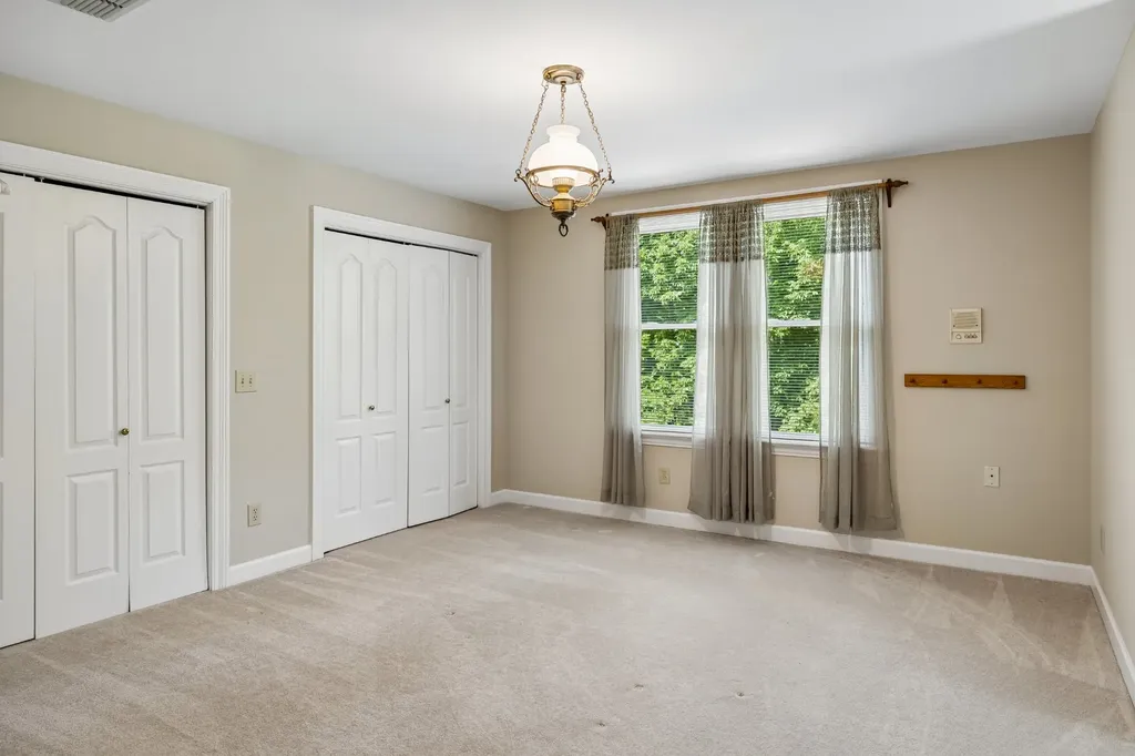 1229 Hogans Branch Road Hendersonville TN 37075