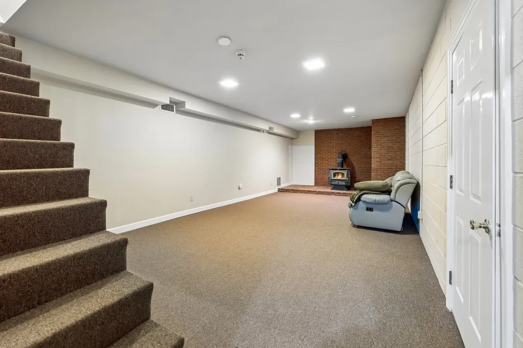 1229 Hogans Branch Road Hendersonville TN 37075