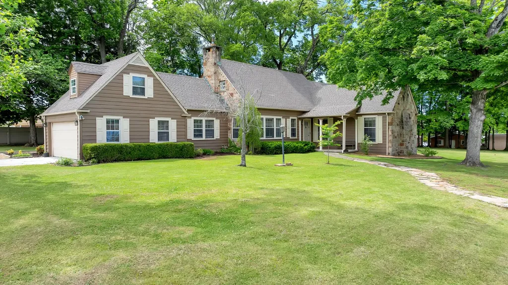 110 S Porter Street Winchester TN 37398