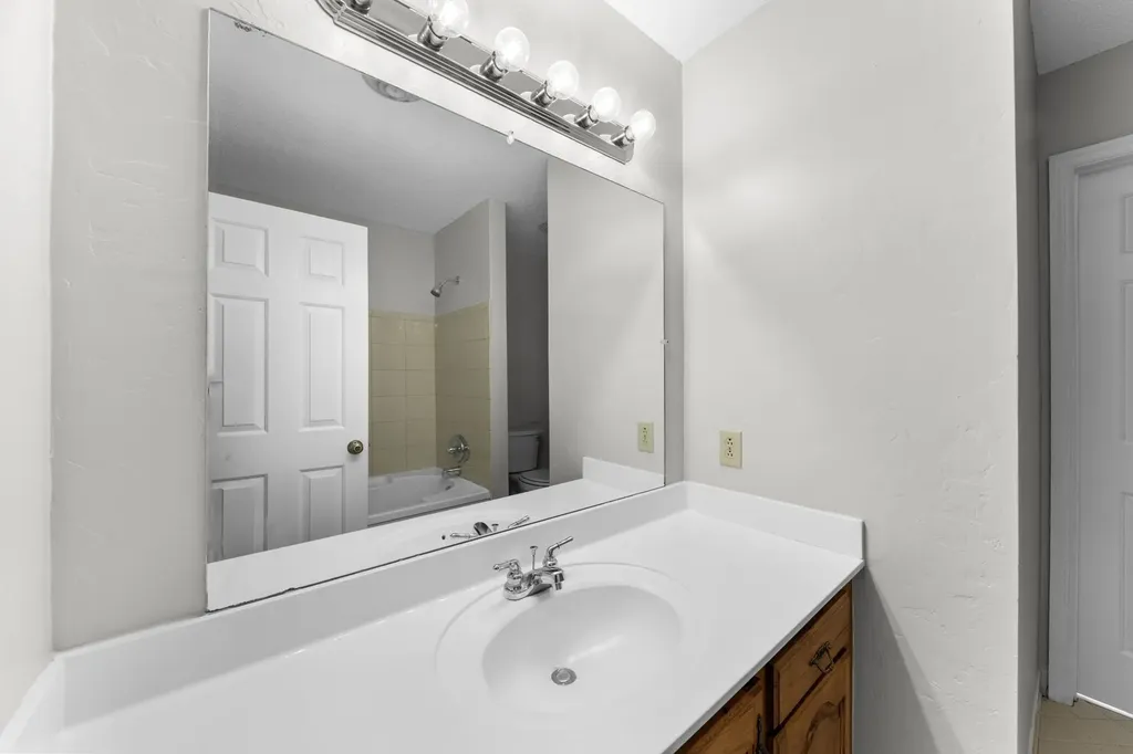 164 Condor Court Clarksville TN 37042