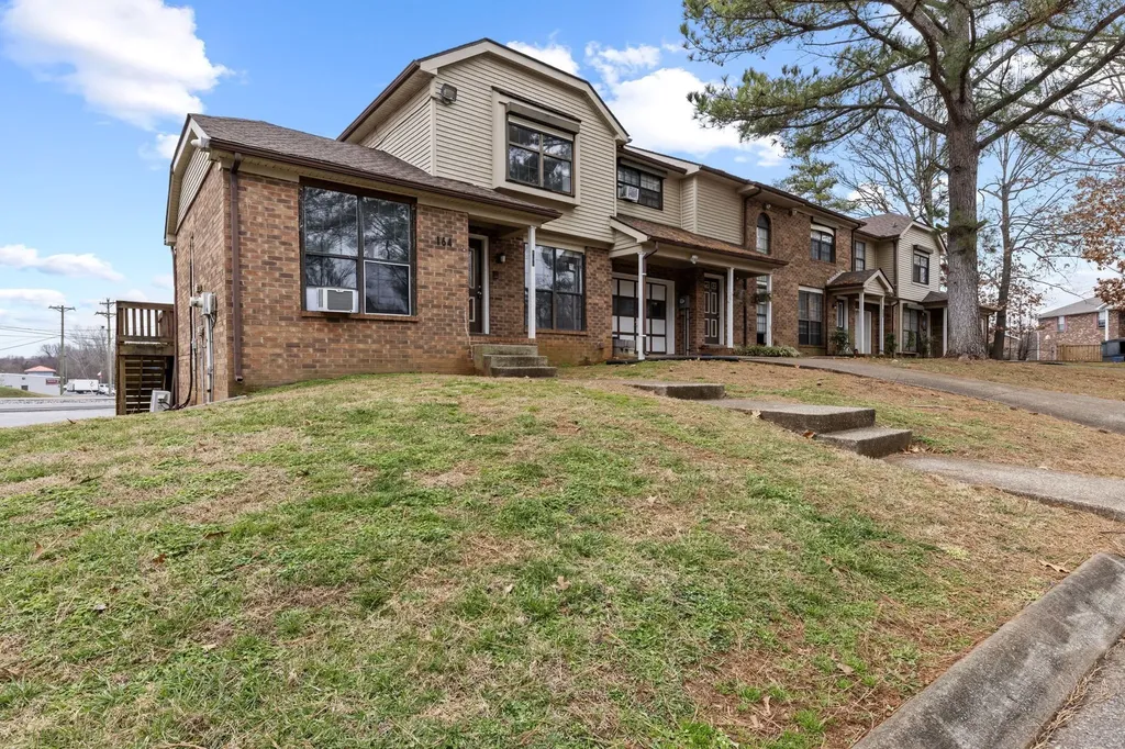 164 Condor Court Clarksville TN 37042