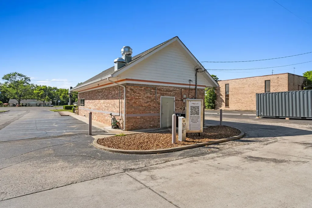 4219 Lebanon Pike Hermitage TN 37076