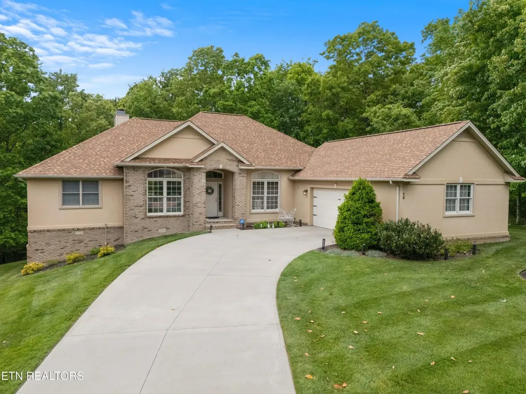 12 Dewsbury Terrace Crossville TN 38558