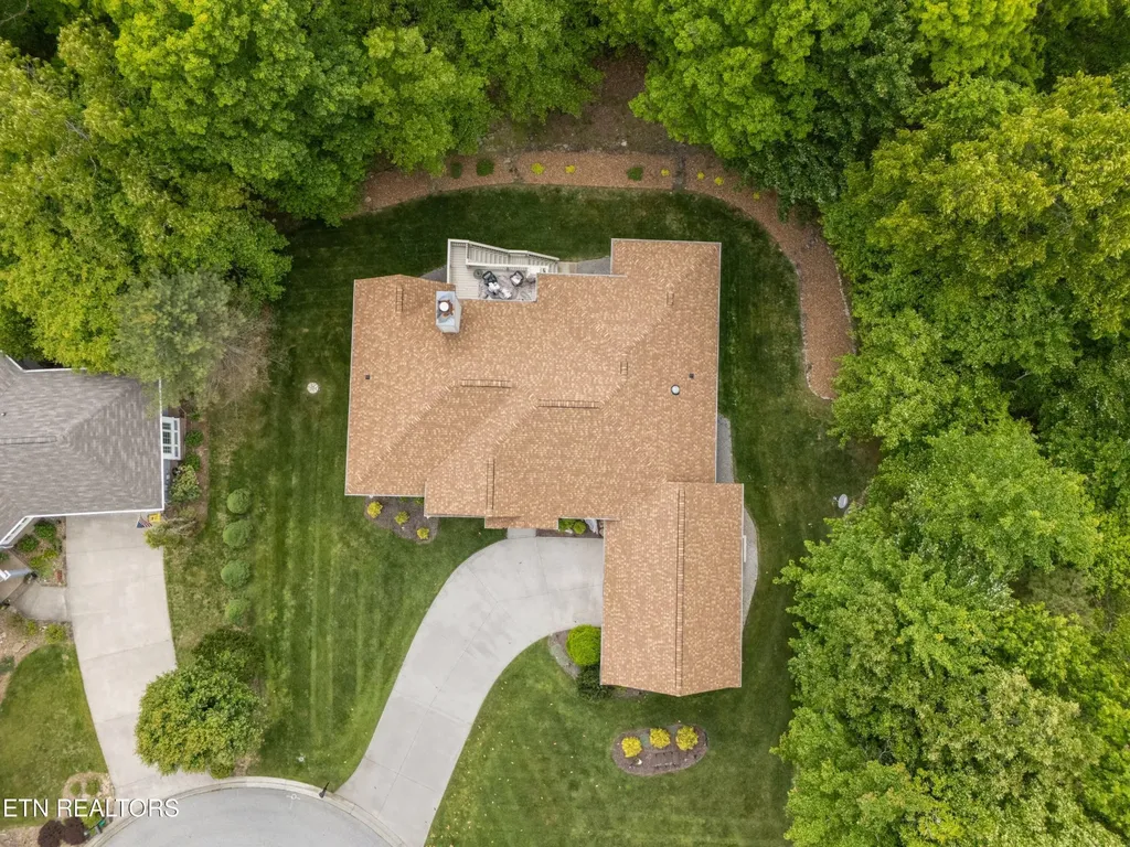 12 Dewsbury Terrace Crossville TN 38558