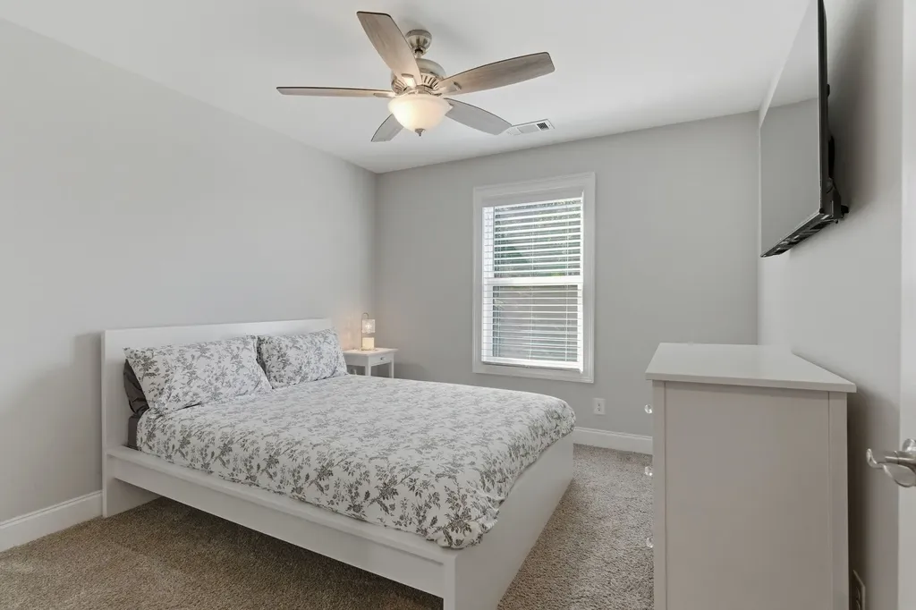 1802 Belclare Circle Lebanon TN 37087