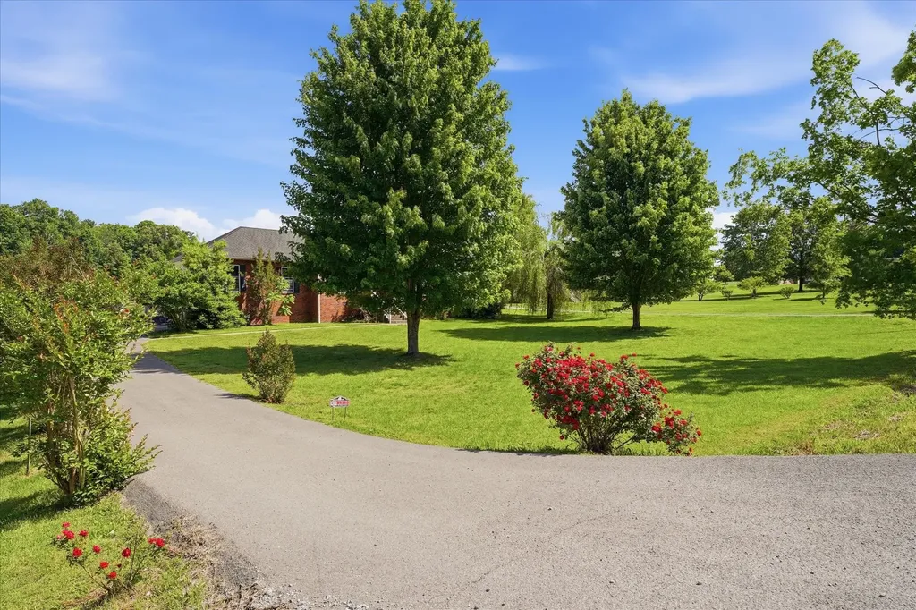1510 Rapids Road Portland TN 37148