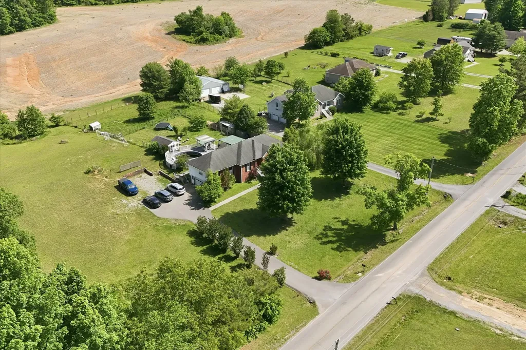 1510 Rapids Road Portland TN 37148