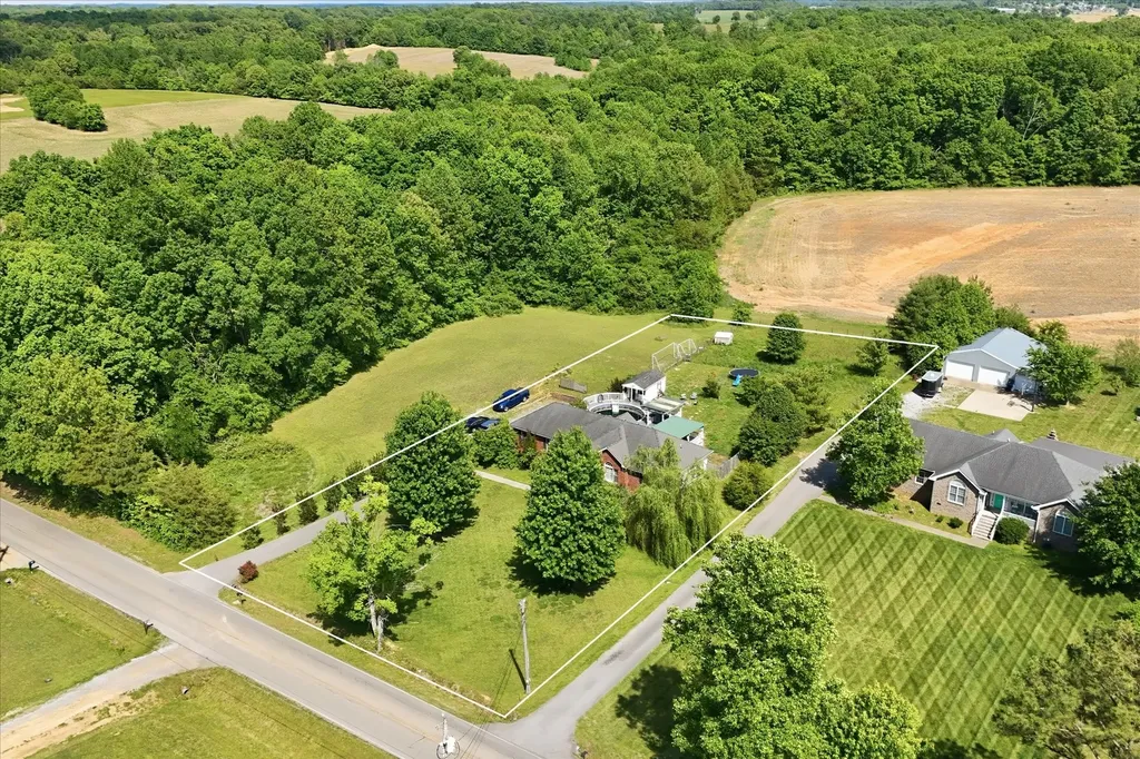 1510 Rapids Road Portland TN 37148