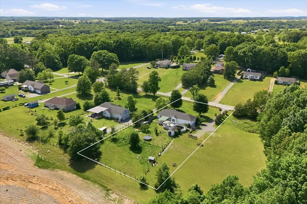 1510 Rapids Road Portland TN 37148