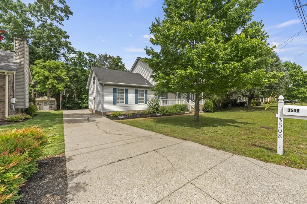 3508 Daisy Trail Antioch TN 37013