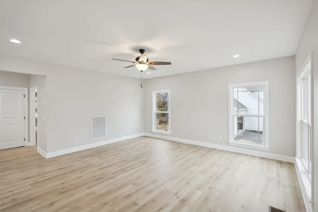 158 Lisa Drive Gordonsville TN 38563