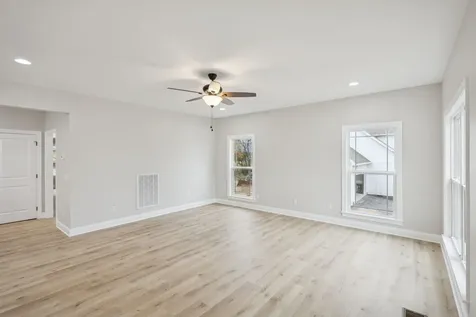 158 Lisa Drive Gordonsville TN 38563