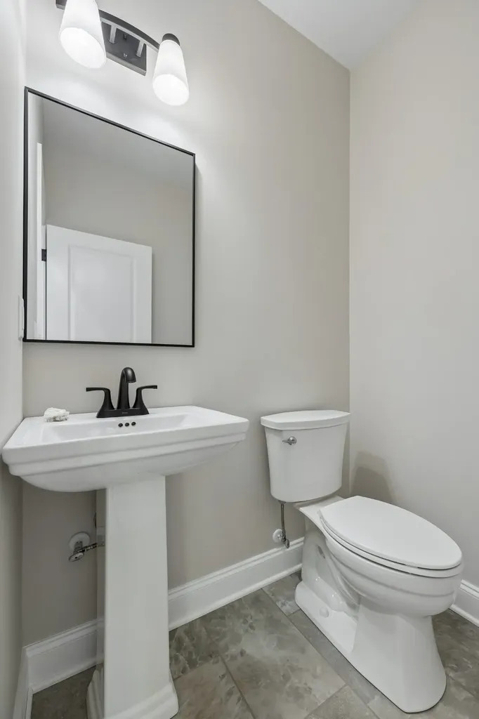 156 Lisa Drive Gordonsville TN 38563