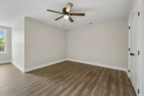 156 Lisa Drive Gordonsville TN 38563