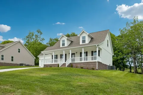 156 Lisa Drive Gordonsville TN 38563