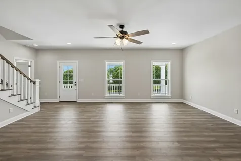 156 Lisa Drive Gordonsville TN 38563