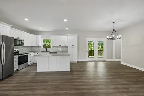156 Lisa Drive Gordonsville TN 38563
