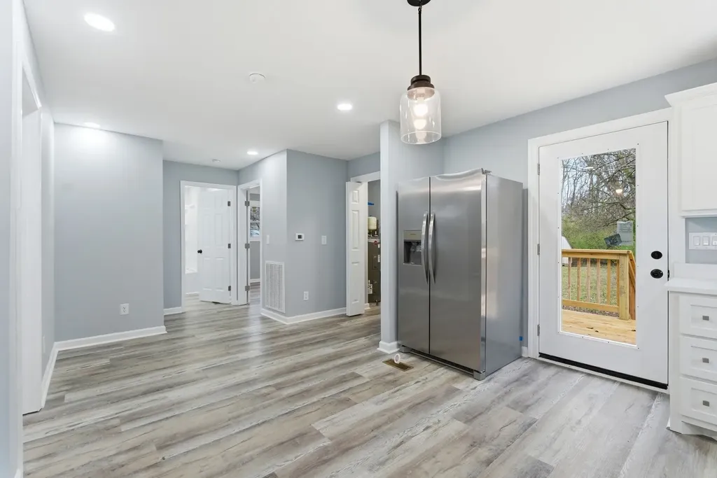 214 W Adams Avenue Lebanon TN 37087