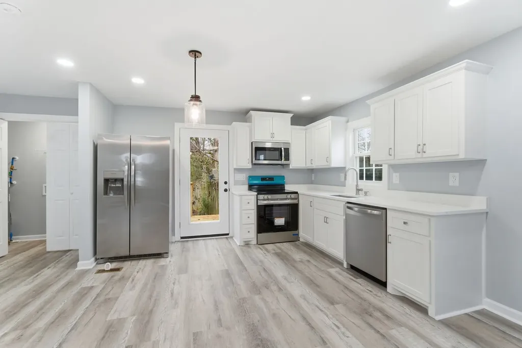 214 W Adams Avenue Lebanon TN 37087