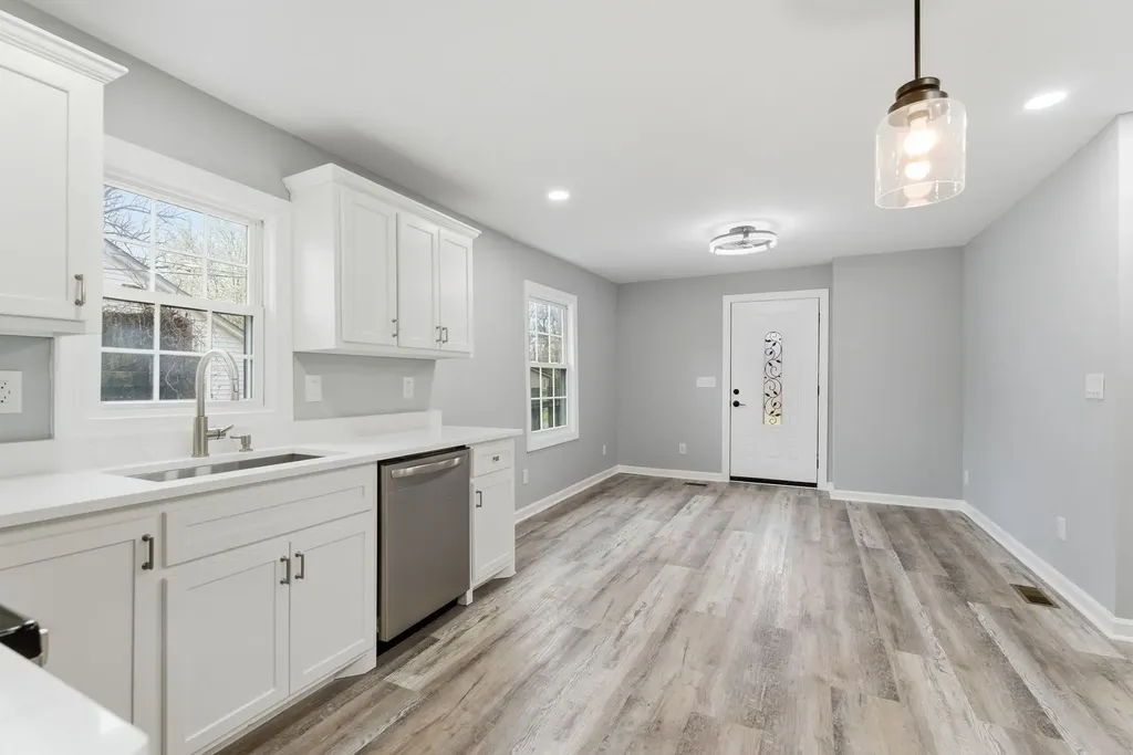 214 W Adams Avenue Lebanon TN 37087
