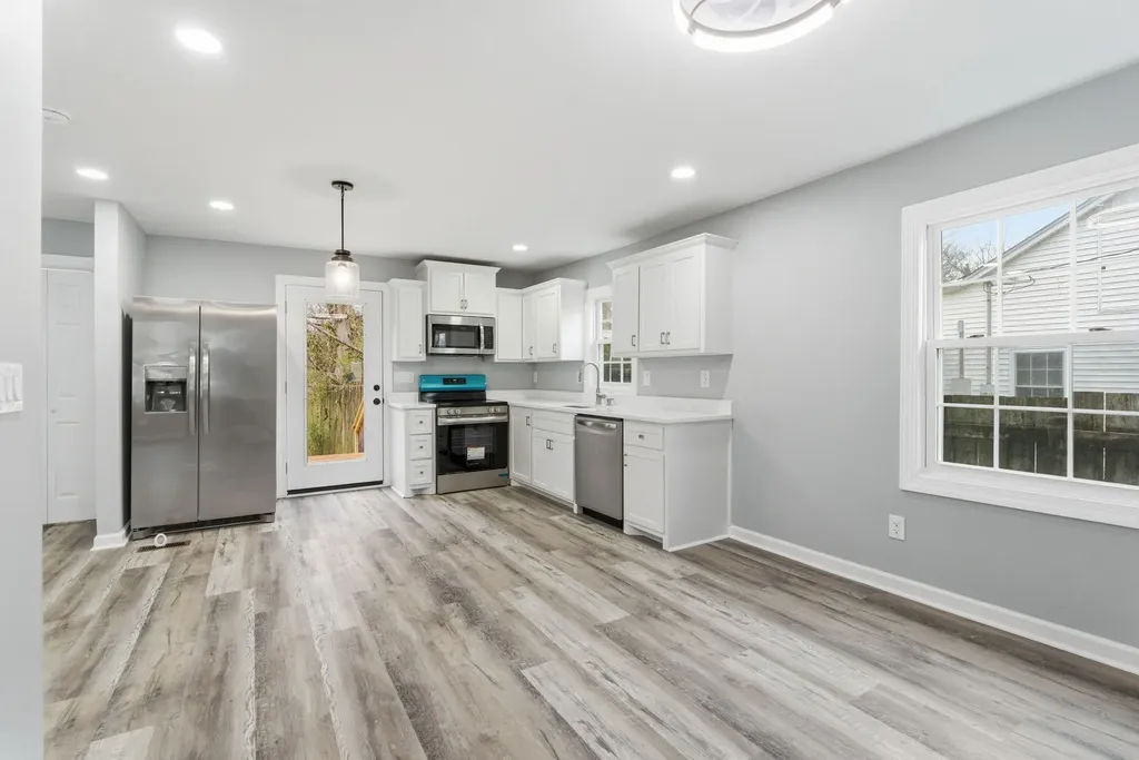 214 W Adams Avenue Lebanon TN 37087