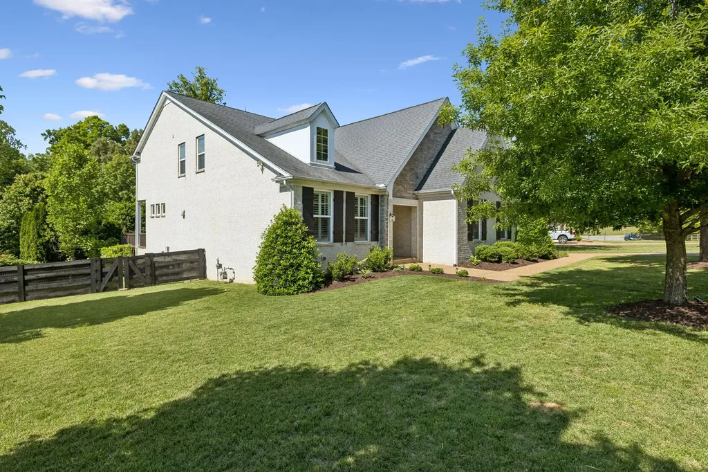 7107 Triple Crown Lane Fairview TN 37062