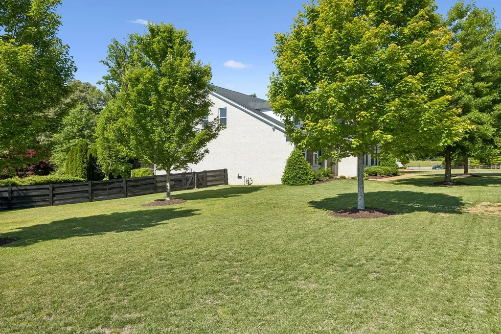 7107 Triple Crown Lane Fairview TN 37062