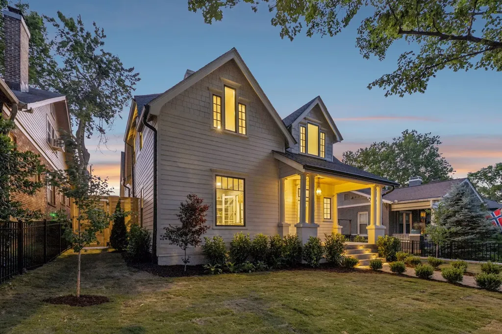 2007 20th Ave, S Nashville TN 37212