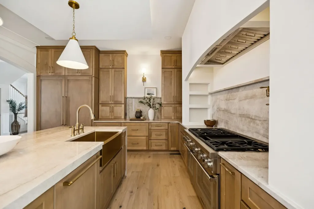 2007 20th Ave, S Nashville TN 37212