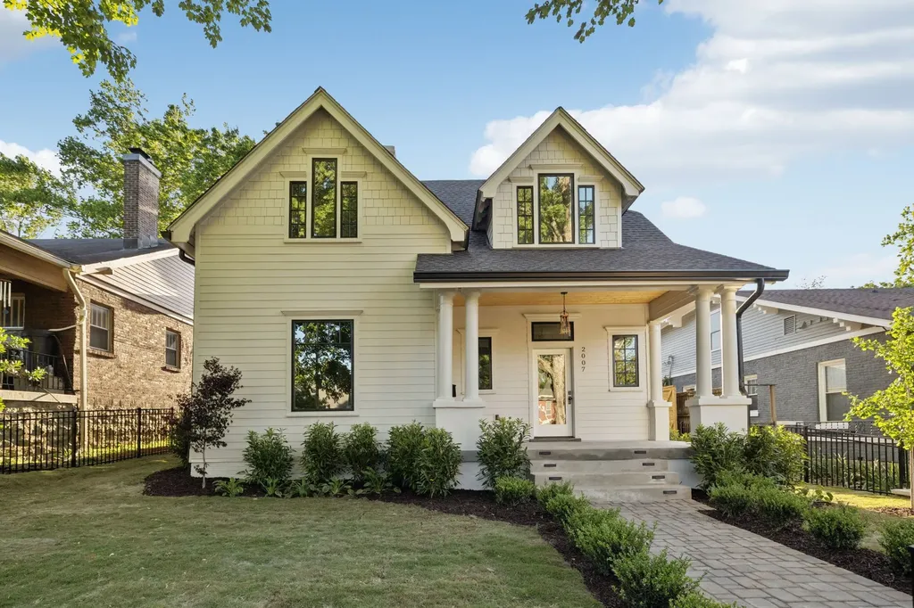 2007 20th Ave, S Nashville TN 37212